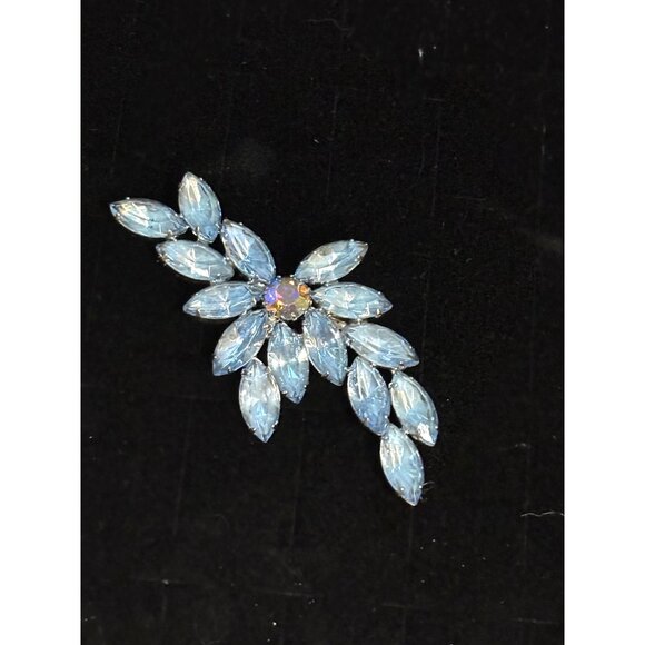 Vintage Rhinestone Brooch Pin With Blue Marquise Stones & Aurora Borealis Center - Picture 3 of 10